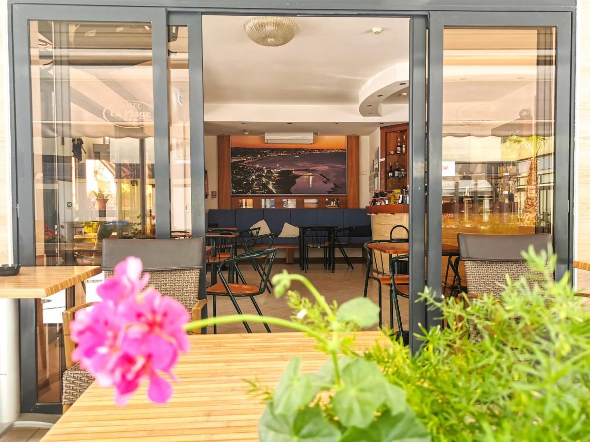 Hotel La Plage กัตตอลิกา ภายนอก รูปภาพ